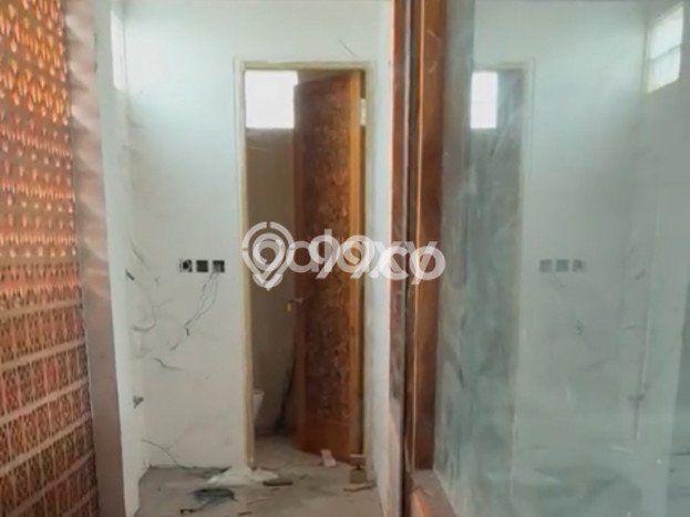 LOKASI STRATEGIS! Ruko Kawasan Kuta, Luas 1m2m², Area Bisnis LOKASI STRATEGIS! Ruko Kawasan Kuta, Luas 1m2m², Area Bisnis