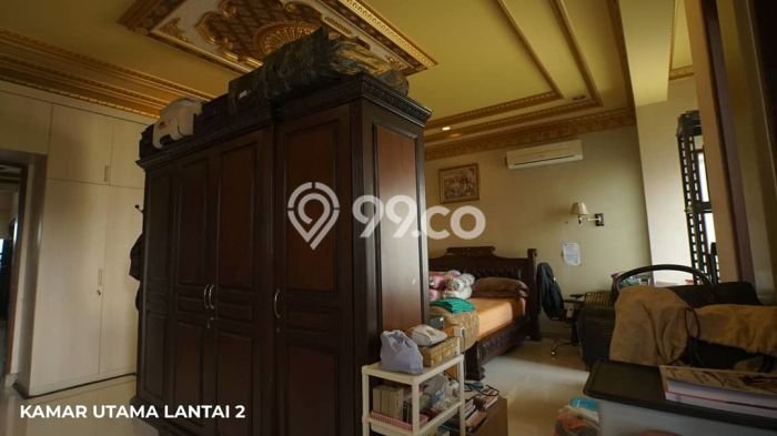 Dijual Rumah Premium dengan Fasilitas Sekitar Komplit di Kebon Jeruk, Jakarta Barat Dijual Rumah Premium dengan Fasilitas Sekitar Komplit di Kebon Jeruk, Jakarta Barat