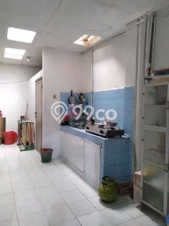 HARGA SPECIAL! Rumah Strategis lokasi Cilandak, Luas 124m² LB 150m² HARGA SPECIAL! Rumah Strategis lokasi Cilandak, Luas 124m² LB 150m²