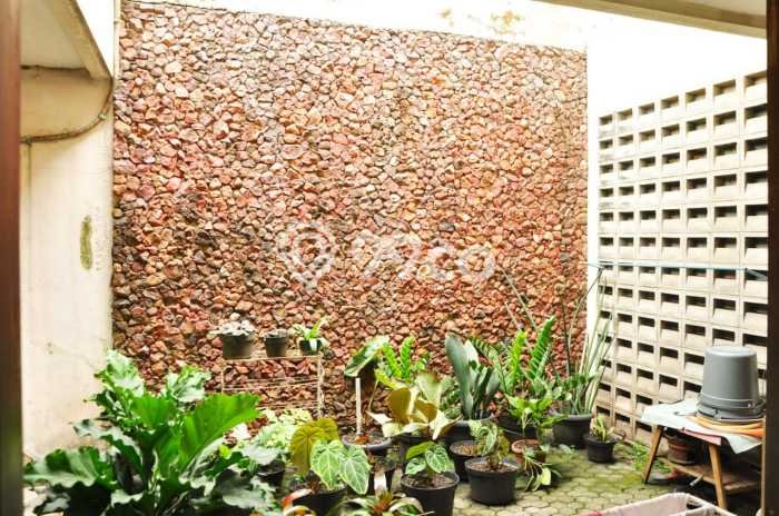 Jual Cepat Rumah LT 250m² / LB 198m² di Pusat Kota Kebayoran Baru, Jakarta Selatan Jual Cepat Rumah LT 250m² / LB 198m² di Pusat Kota Kebayoran Baru, Jakarta Selatan
