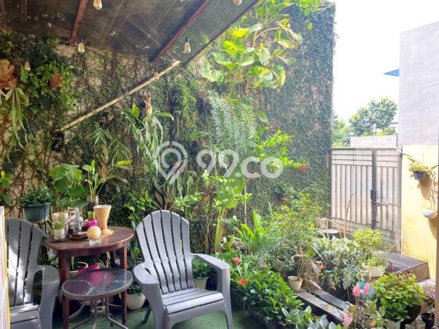 Rumah Lokasi Strategis area Beji, Depok, LT 144m² Bangunan 250m² Rumah Lokasi Strategis area Beji, Depok, LT 144m² Bangunan 250m²