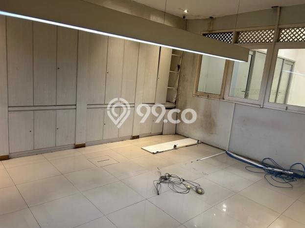 HARGA SPECIAL! Rumah Asri area Pondok Pinang, Jakarta Selatan, LT 429m² Bangunan 285m² Bisa Nego! HARGA SPECIAL! Rumah Asri area Pondok Pinang, Jakarta Selatan, LT 429m² Bangunan 285m² Bisa Nego!
