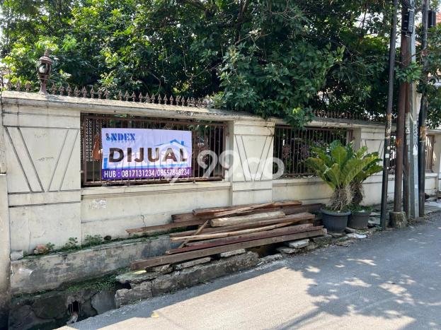 Rumah LB 400m² Dekat dengan Akses Transportasi, Jakarta Selatan - Lokasi Strategis Rumah LB 400m² Dekat dengan Akses Transportasi, Jakarta Selatan - Lokasi Strategis