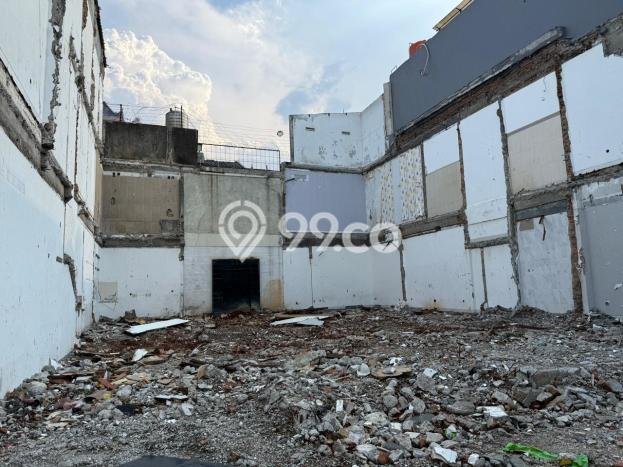 Tanah untuk Dijual di Kebayoran Lama Jakarta Selatan Luas 241m2 Tanah untuk Dijual di Kebayoran Lama Jakarta Selatan Luas 241m2