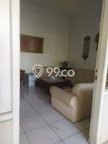 Dijual Rumah Mewah Elegan Dengan View Cantik di Pulomas, Jakarta Timur Dijual Rumah Mewah Elegan Dengan View Cantik di Pulomas, Jakarta Timur