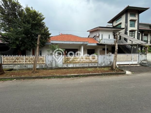 Rumah Modern 7 Kamar LT 400m2 di Pejaten Rumah Modern 7 Kamar LT 400m2 di Pejaten