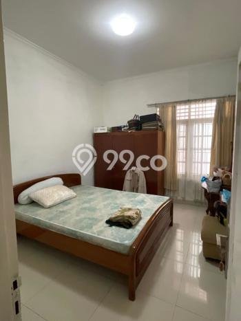 Siap Huni Hunian Elit 4 Kamar di Tebet Dekat ke Mana Saja Siap Huni Hunian Elit 4 Kamar di Tebet Dekat ke Mana Saja