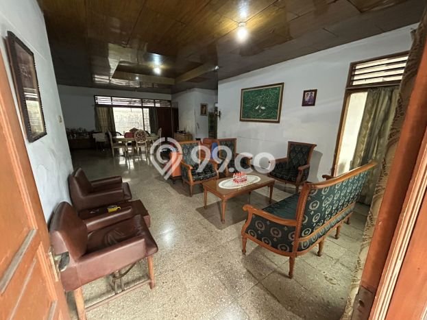 Rumah Modern 7 Kamar LT 400m2 di Pejaten Rumah Modern 7 Kamar LT 400m2 di Pejaten