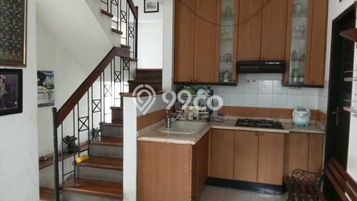 Dijual Rumah Mewah Exclusive di Cilandak, Jakarta Selatan Dijual Rumah Mewah Exclusive di Cilandak, Jakarta Selatan