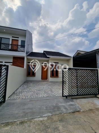 Dijual Rumah 2 KT di Sawangan, Depok - LT 70m² Dijual Rumah 2 KT di Sawangan, Depok - LT 70m²