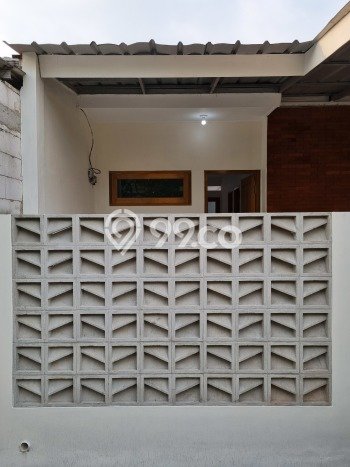 Rumah Lingkungan Nyaman di Cibinong, Bogor, Luas 72m² LB 63m² Rumah Lingkungan Nyaman di Cibinong, Bogor, Luas 72m² LB 63m²