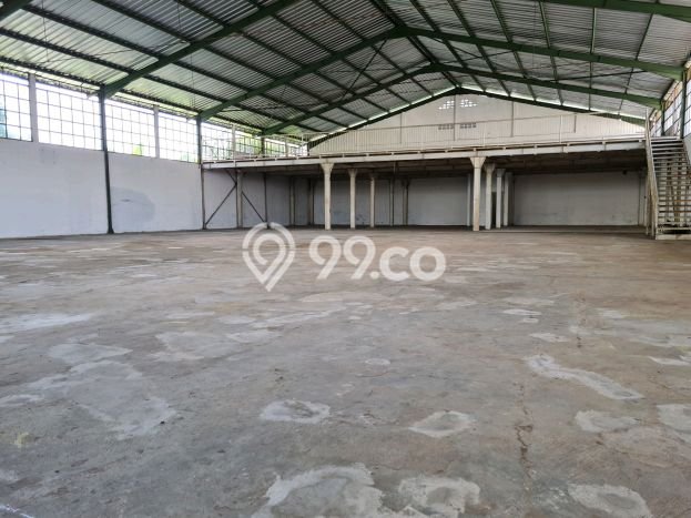 AREA BERKEMBANG! Gudang For Rent Kawasan Garuda, Luas 1045m², Ready Bisnis AREA BERKEMBANG! Gudang For Rent Kawasan Garuda, Luas 1045m², Ready Bisnis