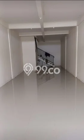 Unit Ruko Disewa Lokasi Cerme, Gresik Spesifikasi Luas Bangunan 153m2 Unit Ruko Disewa Lokasi Cerme, Gresik Spesifikasi Luas Bangunan 153m2
