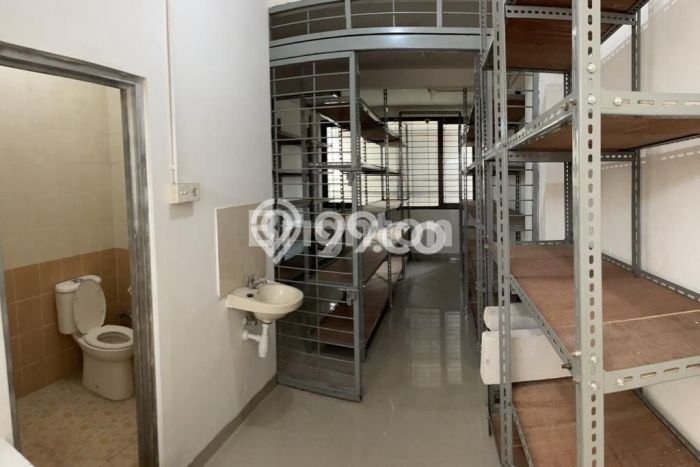 Ruko Kawasan , Luas 144m2m², Kawasan Bisnis Ruko Kawasan , Luas 144m2m², Kawasan Bisnis
