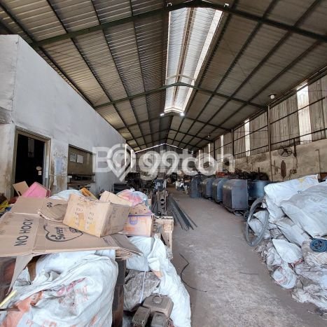 Unit Gudang Dijual di Menganti Gresik Luas Tanah 2330m2, Luas Bangunan 1385m2 Unit Gudang Dijual di Menganti Gresik Luas Tanah 2330m2, Luas Bangunan 1385m2