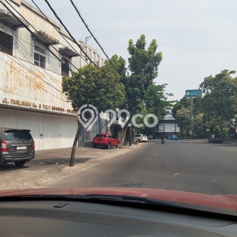 LOKASI STRATEGIS! Ruko di Bubutan, Luas 216m2m², Area Bisnis LOKASI STRATEGIS! Ruko di Bubutan, Luas 216m2m², Area Bisnis
