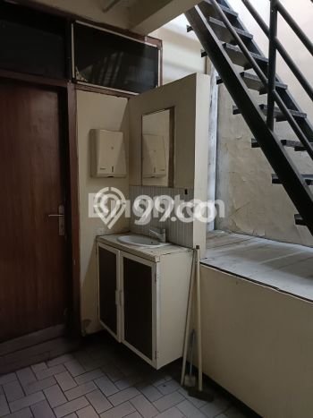 FOR RENT! Ruko di Mayjen Sungkono Cocok untuk Bisnis 264m2 FOR RENT! Ruko di Mayjen Sungkono Cocok untuk Bisnis 264m2