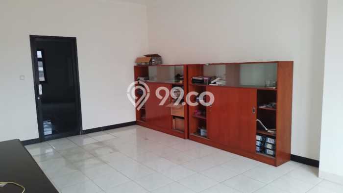 Ruko Komersial Dijual di Jatinegara Jakarta Timur LT 348m2 & LB 504m2 Ruko Komersial Dijual di Jatinegara Jakarta Timur LT 348m2 & LB 504m2