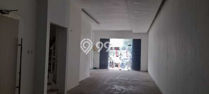 AREA KOMERSIAL! Ruko Kawasan , Luas 510m2m², Akses Utama AREA KOMERSIAL! Ruko Kawasan , Luas 510m2m², Akses Utama