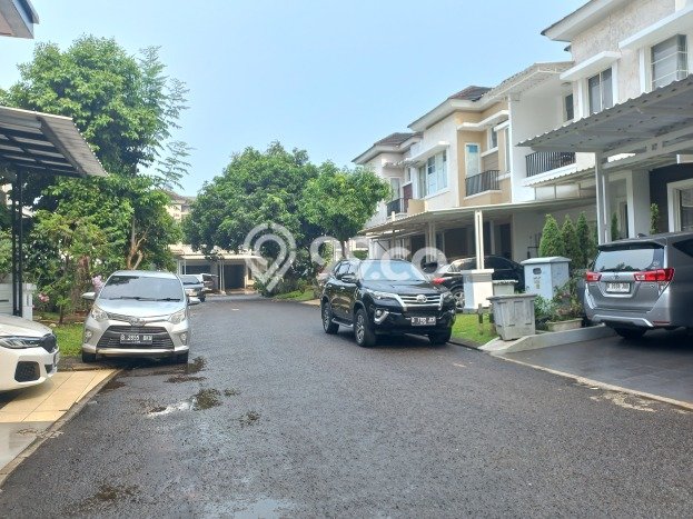 Disewakan Rumah Murah di Gading Serpong Tangerang dengan 3 Kamar Tidur Disewakan Rumah Murah di Gading Serpong Tangerang dengan 3 Kamar Tidur