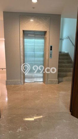 Ready to Use! Premium House LT 432m2 Desain Elegan di Pakubuwono Ready to Use! Premium House LT 432m2 Desain Elegan di Pakubuwono
