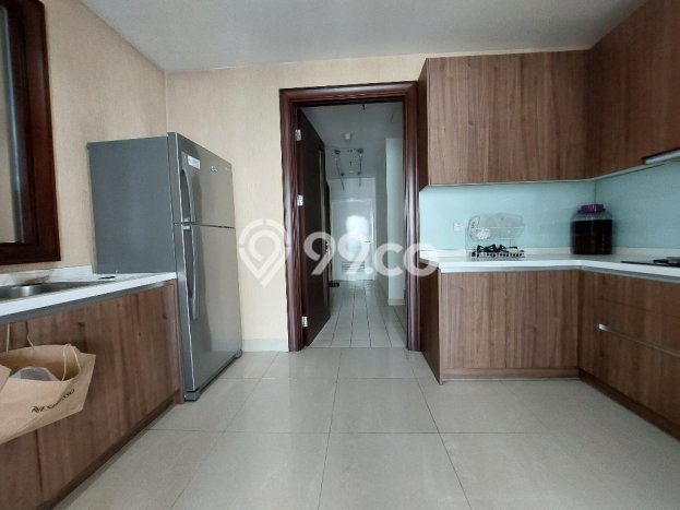 FOR SALE Hunian Apartemen Luxury di Kebayoran Baru dengan 3 Kamar Tidur & Luas 196m2 FOR SALE Hunian Apartemen Luxury di Kebayoran Baru dengan 3 Kamar Tidur & Luas 196m2