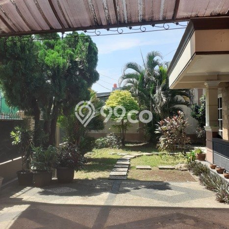 Siap Huni Rumah Mewah 4 Kamar di Duren Sawit Dekat ke Mana Pun Siap Huni Rumah Mewah 4 Kamar di Duren Sawit Dekat ke Mana Pun