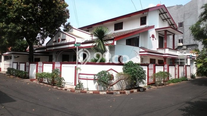 Rumah Mewah Dijual LT 463m2 di Duren Sawit, Jakarta Timur Rumah Mewah Dijual LT 463m2 di Duren Sawit, Jakarta Timur