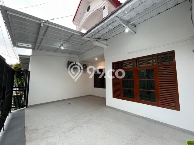 Rumah Modern 3 KT di Pondok Bambu Jakarta Timur Unfurnished Rumah Modern 3 KT di Pondok Bambu Jakarta Timur Unfurnished