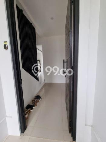 Rumah Modern 4 KT di Sentul City Bogor Semi Furnished Rumah Modern 4 KT di Sentul City Bogor Semi Furnished