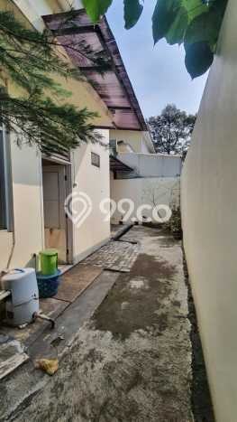 Rumah Modern Green Patio Cibinong Siap Huni Tanah Luas Rumah Modern Green Patio Cibinong Siap Huni Tanah Luas