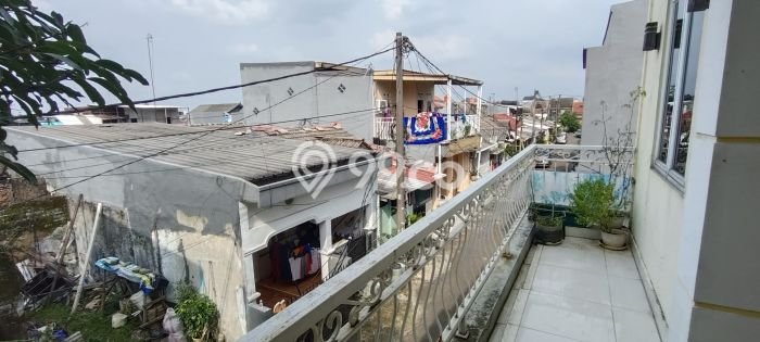 Jual Rumah Strategis Bagus Punya 3 KT di Cibinong Bogor SHM Jual Rumah Strategis Bagus Punya 3 KT di Cibinong Bogor SHM