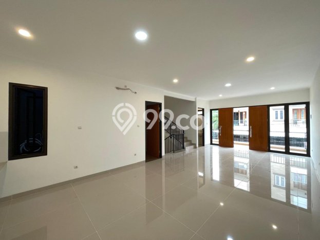 Jual Rumah Mewah Elegan Dengan View Eksklusif di Muara Karang, Jakarta Utara Jual Rumah Mewah Elegan Dengan View Eksklusif di Muara Karang, Jakarta Utara