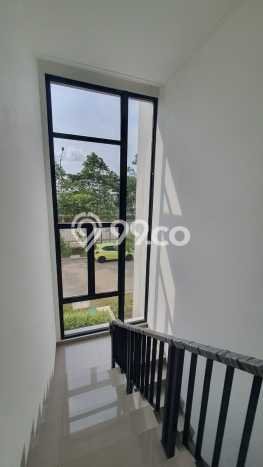 Rumah Elit Modern Siap Huni di Pantai Indah Kapuk 2 Jakarta Utara Rumah Elit Modern Siap Huni di Pantai Indah Kapuk 2 Jakarta Utara