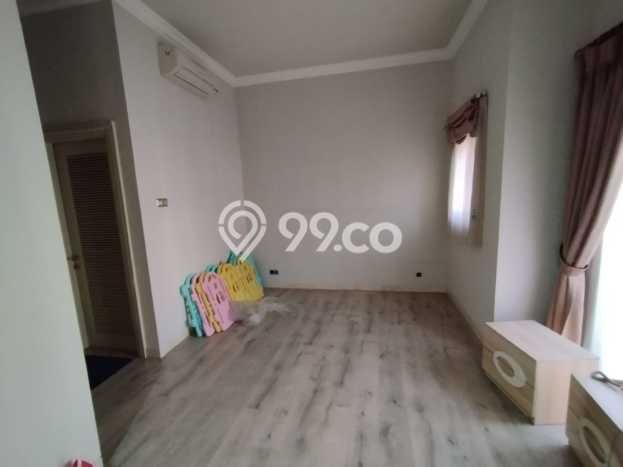 Siap Huni Rumah Mewah 4 Kamar di Kemayoran Dekat ke Mana Pun Siap Huni Rumah Mewah 4 Kamar di Kemayoran Dekat ke Mana Pun