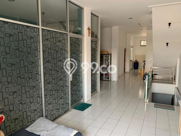 Ruko Dijual di Jakarta Barat LT 175m2 & LB 280m2 Lokasi Terbaik! Ruko Dijual di Jakarta Barat LT 175m2 & LB 280m2 Lokasi Terbaik!