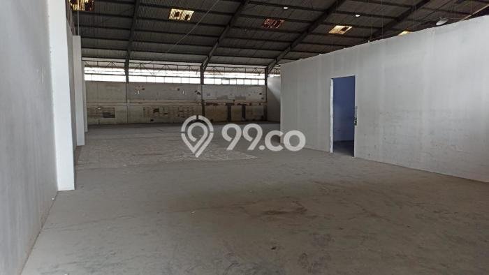 Gudang di , Luas 450m2m², Area Bisnis, Siap Usaha Gudang di , Luas 450m2m², Area Bisnis, Siap Usaha