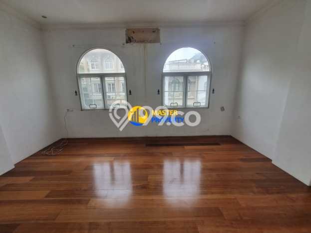 Ruko Dijual di Prime Area Jakarta Utara Luas 120m2 Ruko Dijual di Prime Area Jakarta Utara Luas 120m2