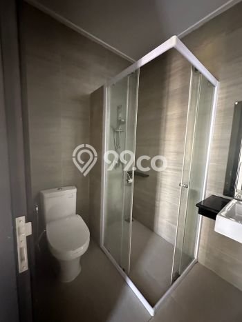 Disewakan! Rumah 2 Kamar Tidur &
2 Kamar Mandi di Pantai Indah Kapuk 2, Jakarta Utara Disewakan! Rumah 2 Kamar Tidur &
2 Kamar Mandi di Pantai Indah Kapuk 2, Jakarta Utara