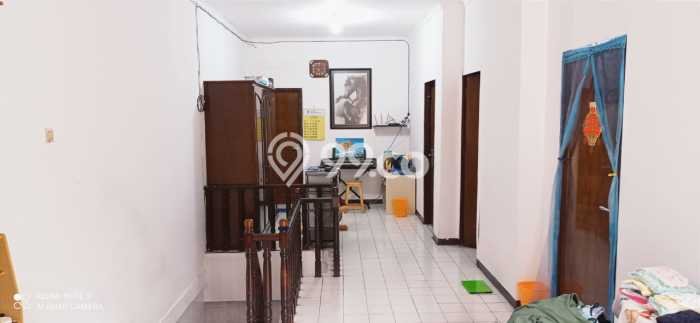 For Sale! Luxury House LT 150m2 Desain Modern di Pluit For Sale! Luxury House LT 150m2 Desain Modern di Pluit