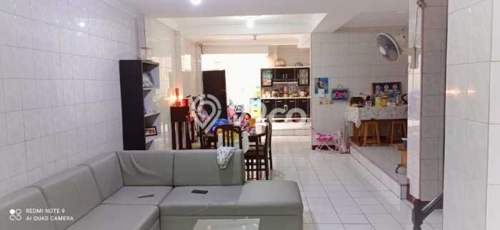 For Sale! Luxury House LT 150m2 Desain Modern di Pluit For Sale! Luxury House LT 150m2 Desain Modern di Pluit