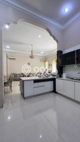 Hunian Mewah Siap Huni LT 360m2 di Penjaringan, Jakarta Utara Hunian Mewah Siap Huni LT 360m2 di Penjaringan, Jakarta Utara