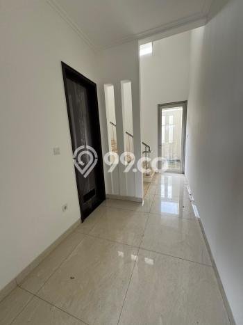 Jual Rumah Mewah Megah Dengan View Cantik di Golf Island, Jakarta Utara Jual Rumah Mewah Megah Dengan View Cantik di Golf Island, Jakarta Utara