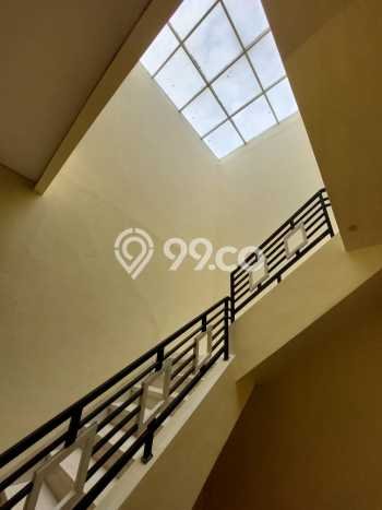 For Sale! Premium House LT 285m2 Desain Modern di Muara Karang For Sale! Premium House LT 285m2 Desain Modern di Muara Karang