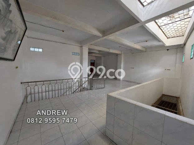 Unit Ruko Dijual di Jakarta Barat LT 257m2 & LB 800m2 Unit Ruko Dijual di Jakarta Barat LT 257m2 & LB 800m2