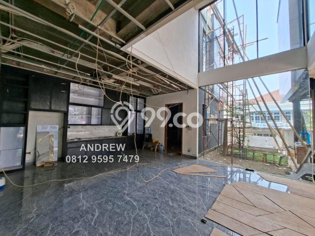 Hunian Mewah LB 700m2 Siap Huni Desain Elegan di Muara Karang, Jakarta Utara Hunian Mewah LB 700m2 Siap Huni Desain Elegan di Muara Karang, Jakarta Utara
