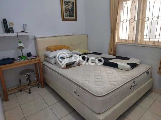 For Sale Rumah Bagus Siap Huni di Tangerang Strategis For Sale Rumah Bagus Siap Huni di Tangerang Strategis