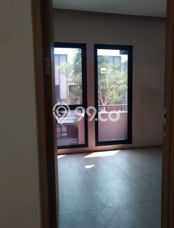Hunian Nyaman Asri 3 KT Siap Pakai di BSD Tangerang Hunian Nyaman Asri 3 KT Siap Pakai di BSD Tangerang