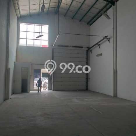 Gudang paling strategis disewakan di Daan Mogot Jakarta Barat Gudang paling strategis disewakan di Daan Mogot Jakarta Barat