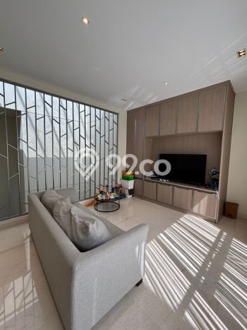 Rumah Elit Modern Siap Huni di Gading Serpong Tangerang Rumah Elit Modern Siap Huni di Gading Serpong Tangerang